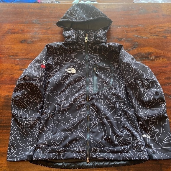 The North Face Black and White Goretex XCR Summit Series 2 in 1 Size Jacket YL - Picture 1 of 7